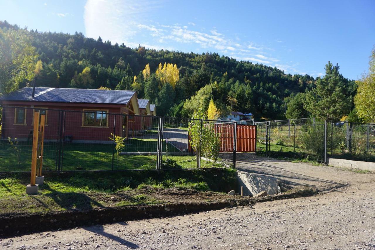 Cabañas Cerro Huemules Coyhaique Exterior foto