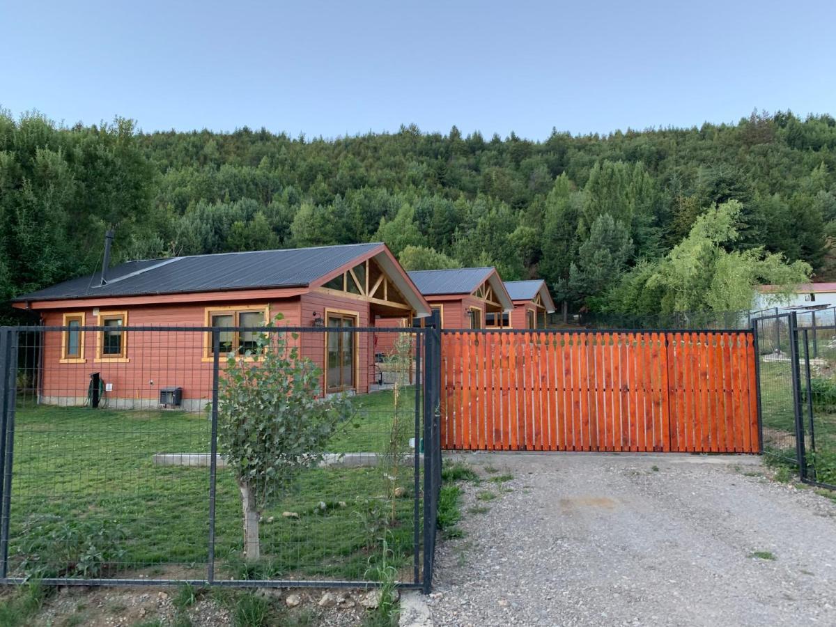 Cabañas Cerro Huemules Coyhaique Exterior foto